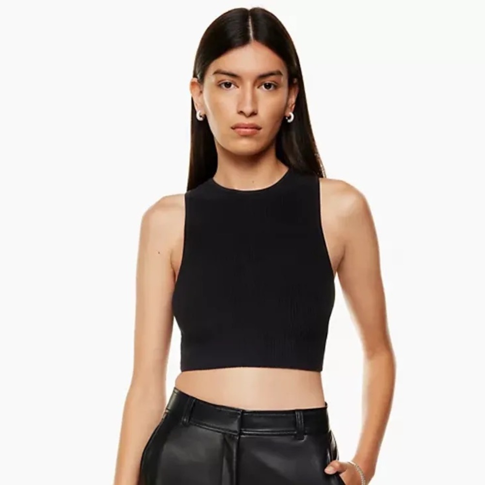 NWOT Aritzia racerback sculpt knit